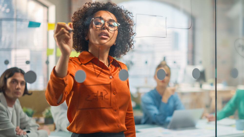 Fuel data-driven business growth and innovation by modernizing legacy systems