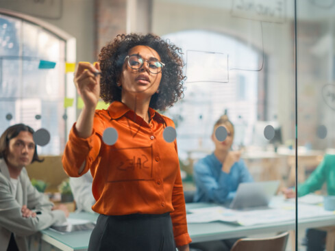 Fuel data-driven business growth and innovation by modernizing legacy systems